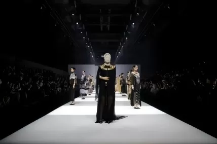 Haute Couture SS25: A Resurgence of Enduring Elegance and Valentino's Inaugural Presentation